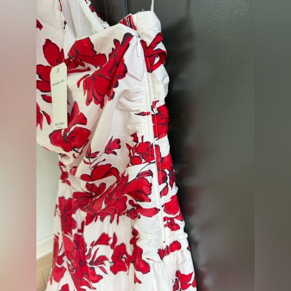 Abercrombie & Fitch Red Floral One-Shoulder Cutout Maxi Dress • S • NWT - Picture 9 of 14